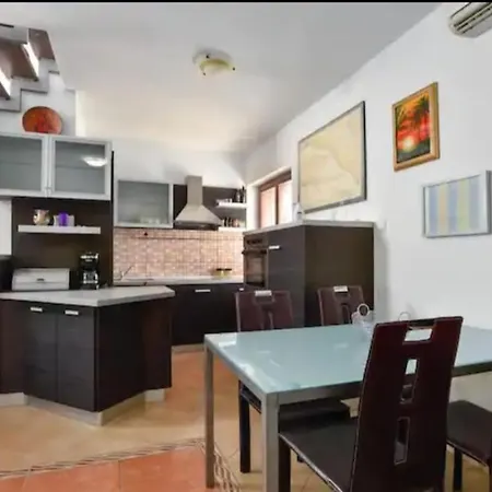 House Dore Ferienhaus *